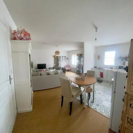 Maison A Deux Pas Du Bourg Dom wakacyjny *